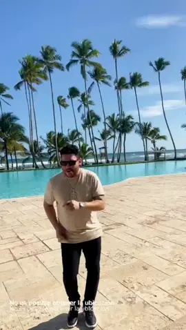 A post by @rafarosar8 on TikTok caption: Que swing tiene mi hijo! @rafelyrosariotv bailando salsa Rosario! Lo más reciente de los Dueños del Swing. Mi gente todo el mundo a bailar #infinitopositivo Búsquelo en todas las plataformas digitales.