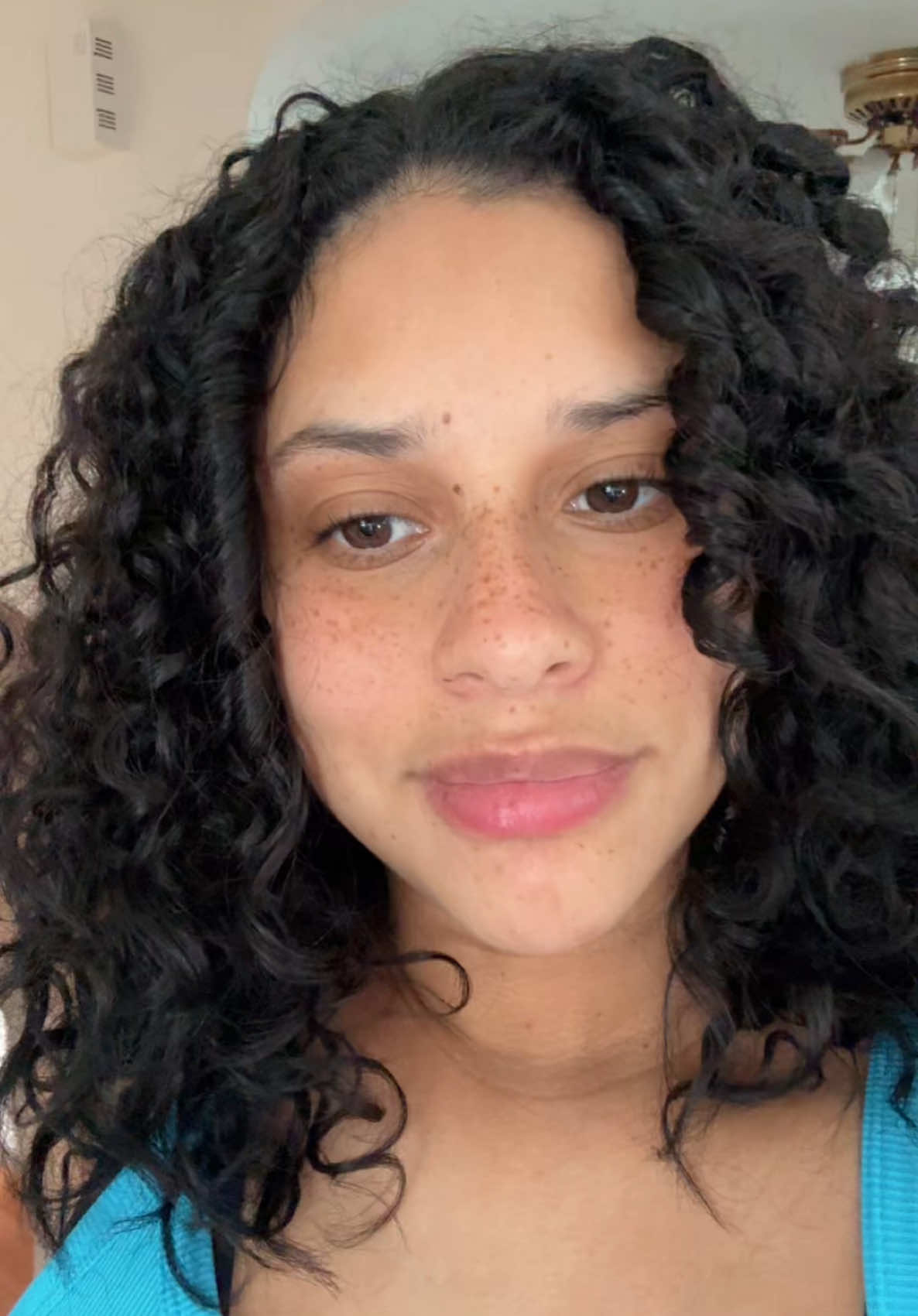 A post by @jawnnextdoorr on TikTok caption: Worse experience ever 