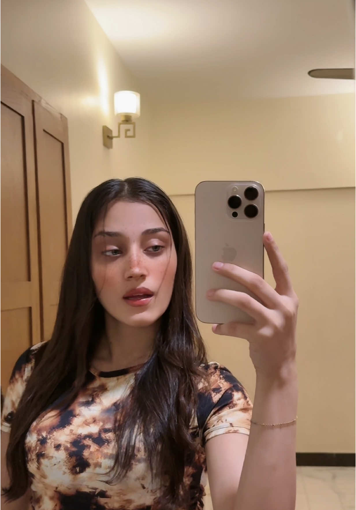 A post by @amnakhan.official7 on TikTok caption: #amnakhanofficiall7 