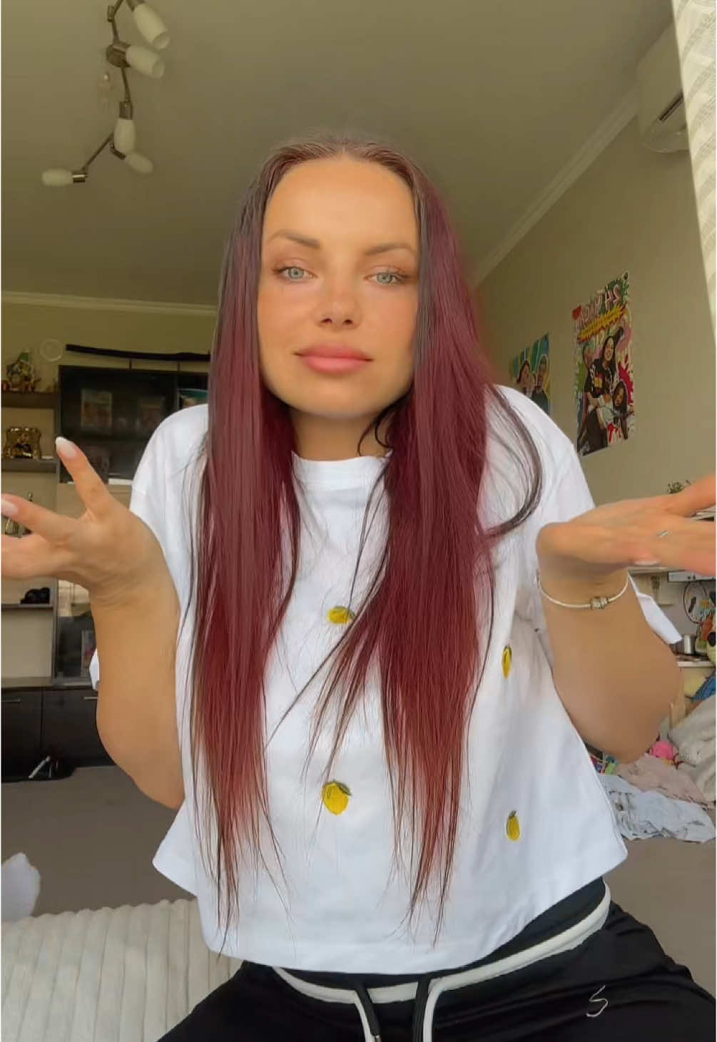 A post by @stelapavlova on TikTok caption: Отива ли ми? #fyp #fypfypfypfypfypfypfypfypfypfypfyp 
