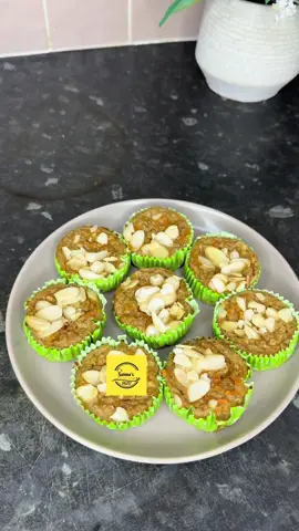 A post by @saimaafrosetonni on TikTok caption: Healthy oatmeal muffins 🧁