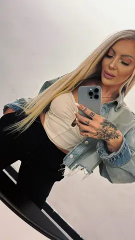 A post by @roxana.florentinaa on TikTok