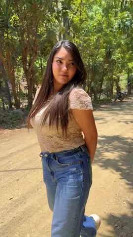 A post by @josuecardona44 on TikTok caption: La chita está buena 😱😂#parati#humor#comedia#josuecardona44 @EL PAPAYIN @Nayeli Pereira🦋 muchas gracias por tanto apollo mi gente bella Dios me los bendiga 🥺🙏🏻
