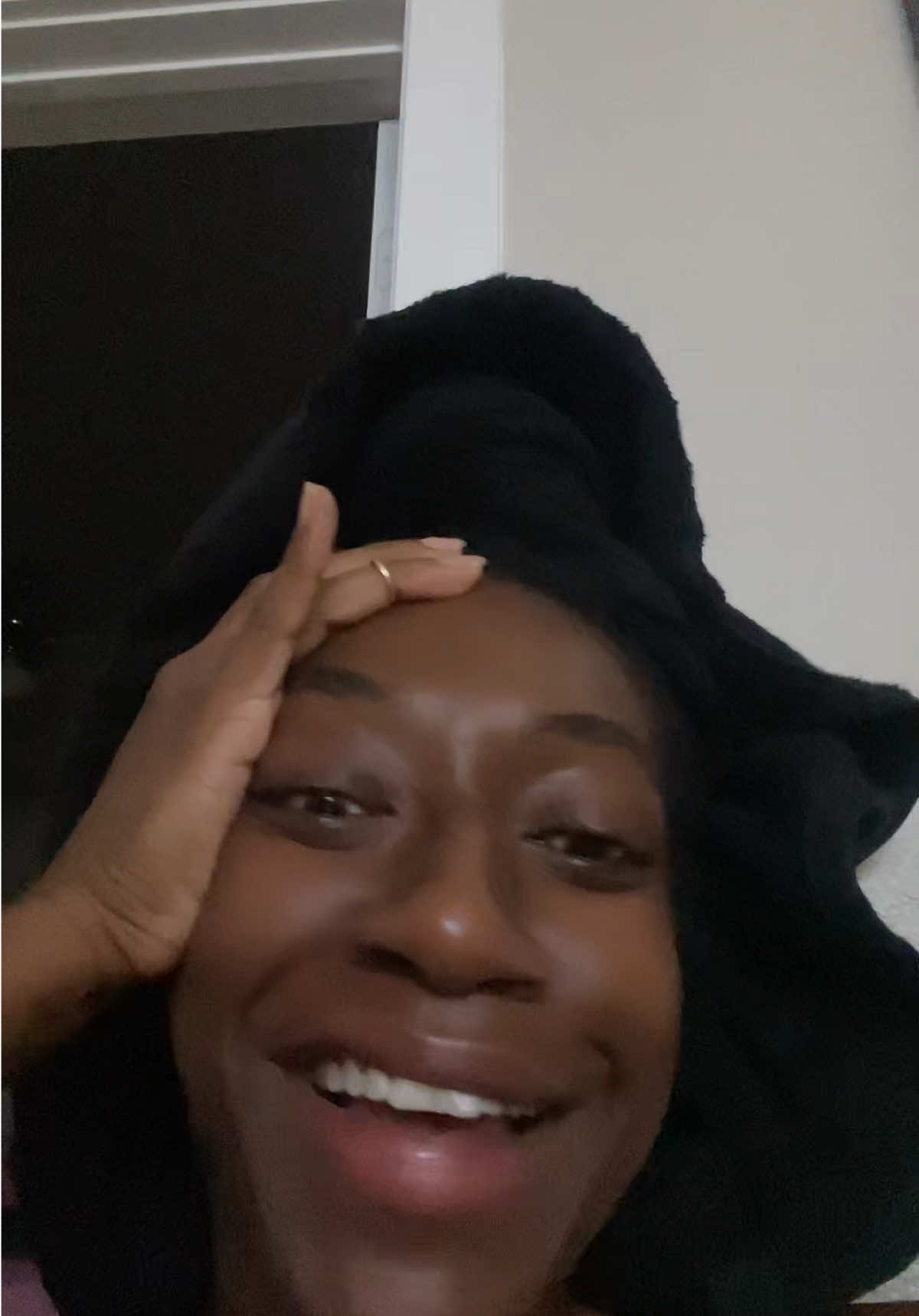 A post by @thenotoriousvic on TikTok caption: PLEASE PLEASE PLEASE PUT THE BLACK AND GOLD TABLE SCAPES AWAY PLEWSE 