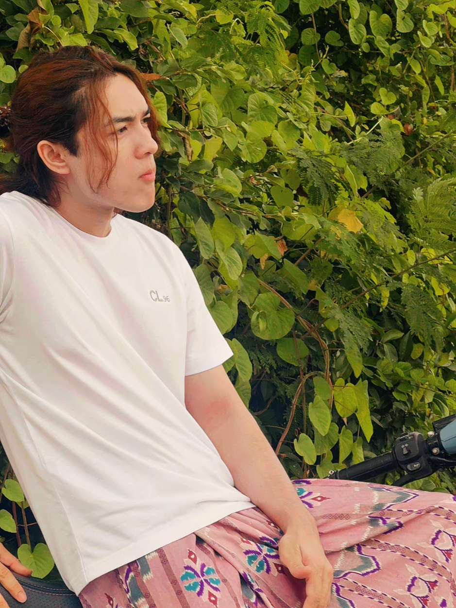 A post by @charliepotjes on TikTok caption: สวัสดีตอนเช้า ตาตุ่ยๆ 🤣❤️🙏🥰❣️😘🫶 ขอให้วันนี้เป็นวันที่ดีครับทุกคน ❣️🙏