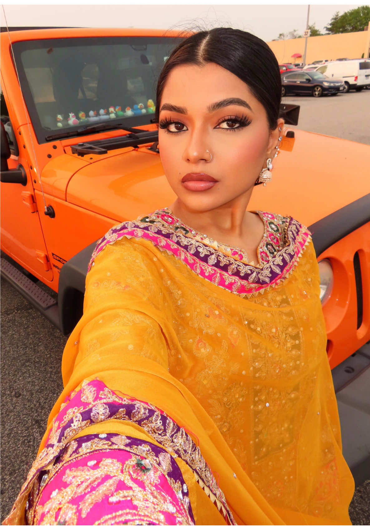 A post by @neel_ahh on TikTok caption: Chand raat Mubarak 🧡 🌙 