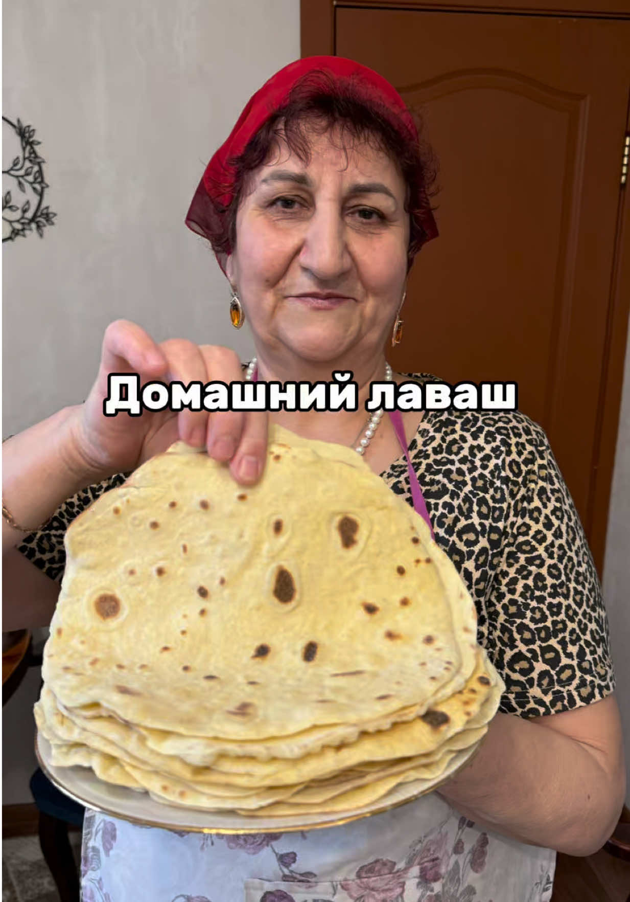 A post by @mama_gotovit61 on TikTok caption: Домашний лаваш  1 стакан кефир 3.2% 0.5 чай лож сода 1 чай лож соль 1чай лож разрыхлитель  1 чай лож сахар 1 яйцо  3 стак муки (объемом 250 гр) 2 стол лож растительное масло