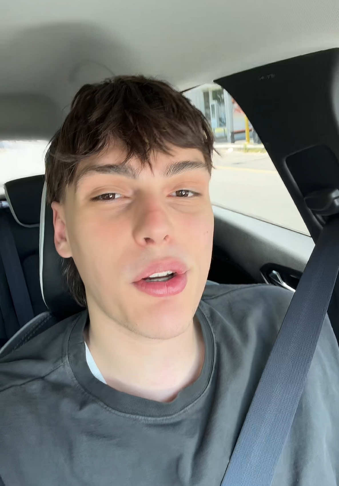 A post by @kidyugi on TikTok caption: Mi hai fatto crescere re
