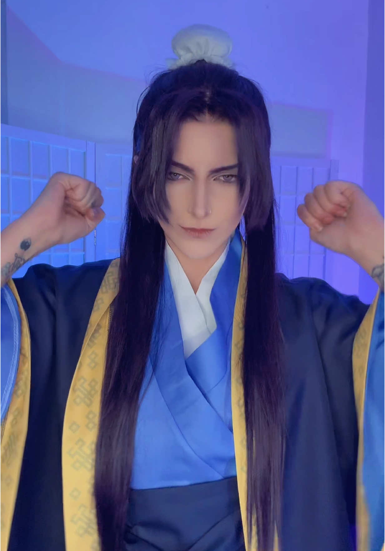 A post by @.ayoitslani on TikTok caption: AHH IM SO EXCITED🥹 idea from @yu ᯓ★ ALSO THE CAMERA IS MIRRORED BEFORE ANYONE SAYS ANYTHING  #cosplay #apothecarydiaries 