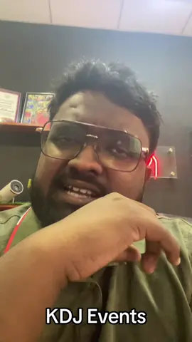A post by @kdjayakody on TikTok caption: වෙබ් සයිට් එකක් හදනවද හැදෙනකන් බලන් ඉන්නවද කියල ඉගෙනගන්න තියෙන සුපිරිම ලයිව් සෙශන් එකක්. #foryou #fyp #ai #web #webdeveloper #learnontiktok #kdjayakody #howto #tech #kdjlk 