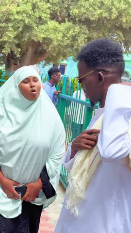 A post by @guxaaye on TikTok caption: #team_jiiro_qabo @Samiir_boss @@wiilo___hassan @Mss socod 💃🏽🇸🇴🦋 @Madxawenah CIyal Xamar⚖️ @GUXAAYE BAYDHABO🇸🇴🦅 @Nasteeho indho❤️ @Ilkacase_Boy 