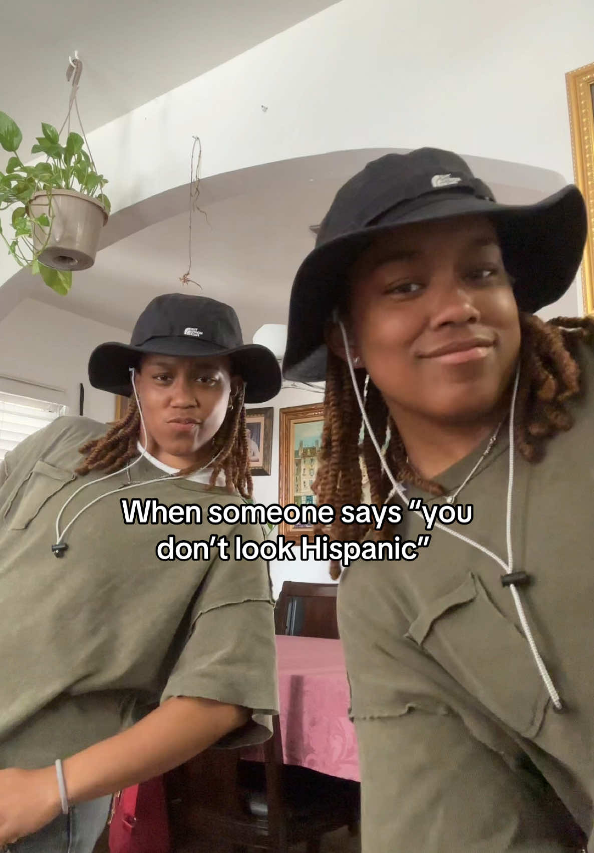 A post by @splashtwinz on TikTok caption: 🇵🇷🇩🇴🇨🇺 #foryou #twins 