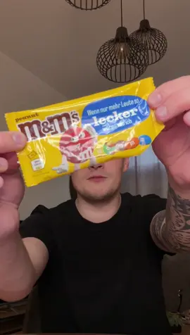 A post by @jorissava on TikTok caption: Anzeige/ Sag der FORO den Kampf an und geh zusammen mit M&M’s auf andere zu ! 😍  ##Zusammenmachtsmehrspaß  #MMSdeutschland