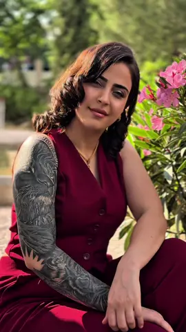 A post by @zanaaslan21 on TikTok caption: Hayırlı bayramlar🫴🕊️