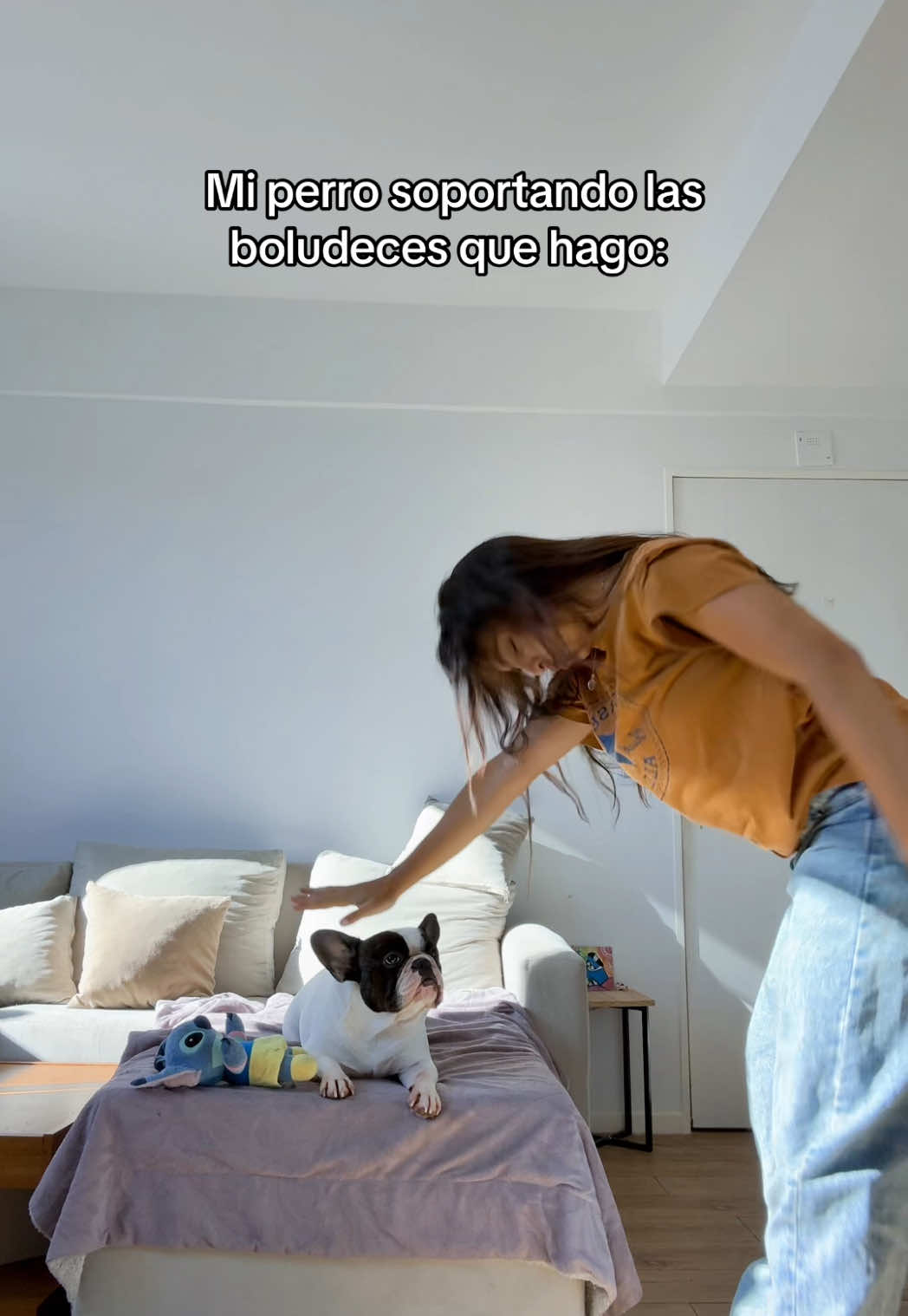 A post by @moreeandrade on TikTok caption: No me soporta más Ajajaja #humor 