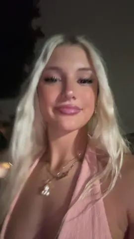 A post by @lalaliesl on TikTok caption: back in ww 🥲