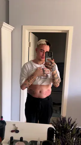 A post by @mashukovskiy on TikTok caption: субстанція 🤫 #mashukovsky 