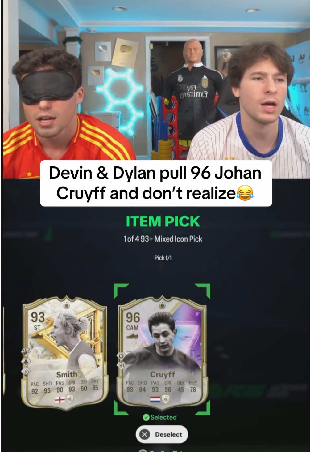 A post by @devincaherly on TikTok caption: “WE GOT CRUYFF” #devincaherly #devinanddylan #fifa #fc25 #packopening #funny #Gaming #cruyff 