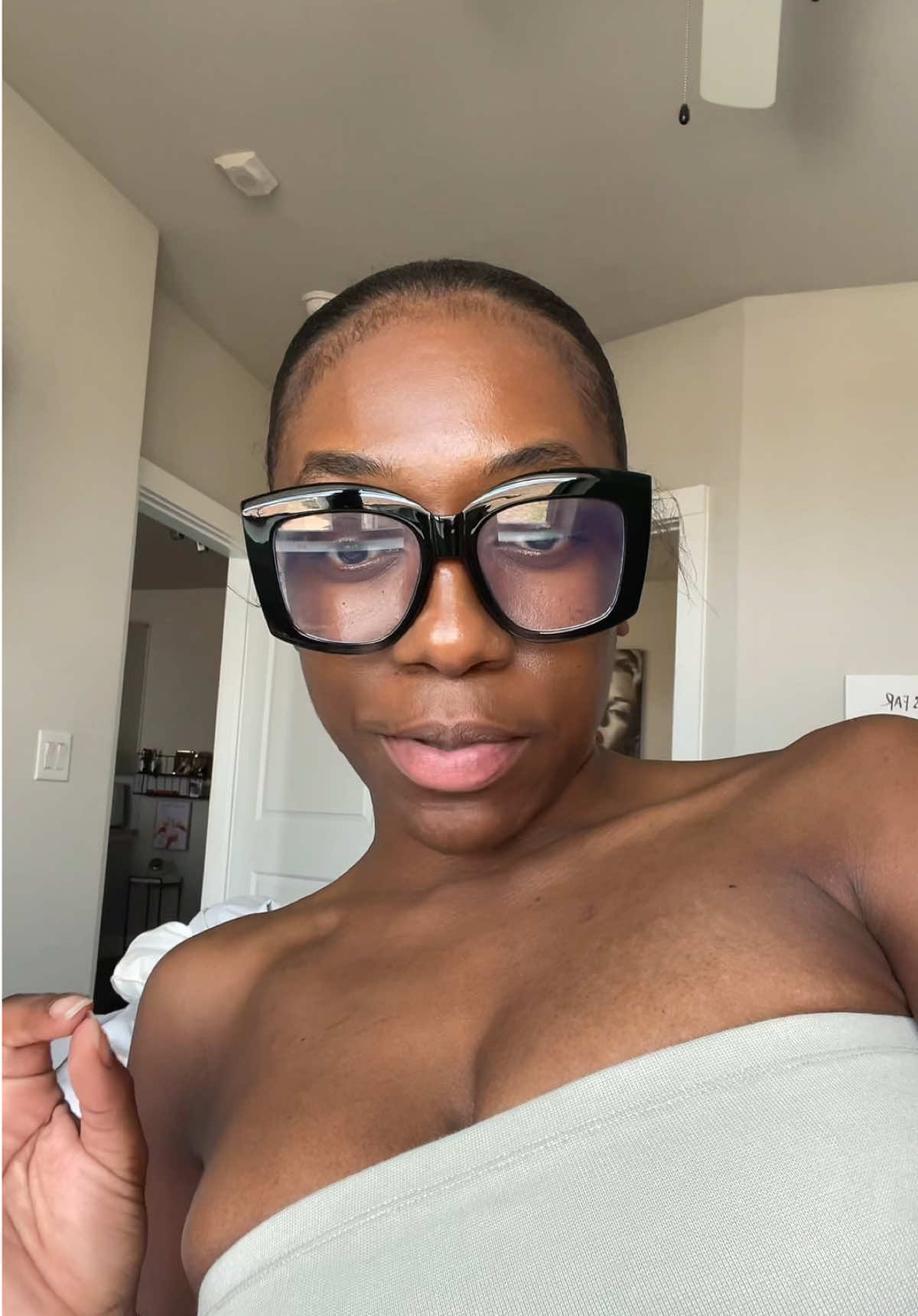 A post by @thenotoriousvic on TikTok caption: QUICK LESSON ON ✨SEEING IT THRU✨