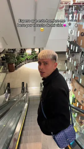 A post by @ignaciaa_antonia on TikTok caption: Te amo🥹🥹