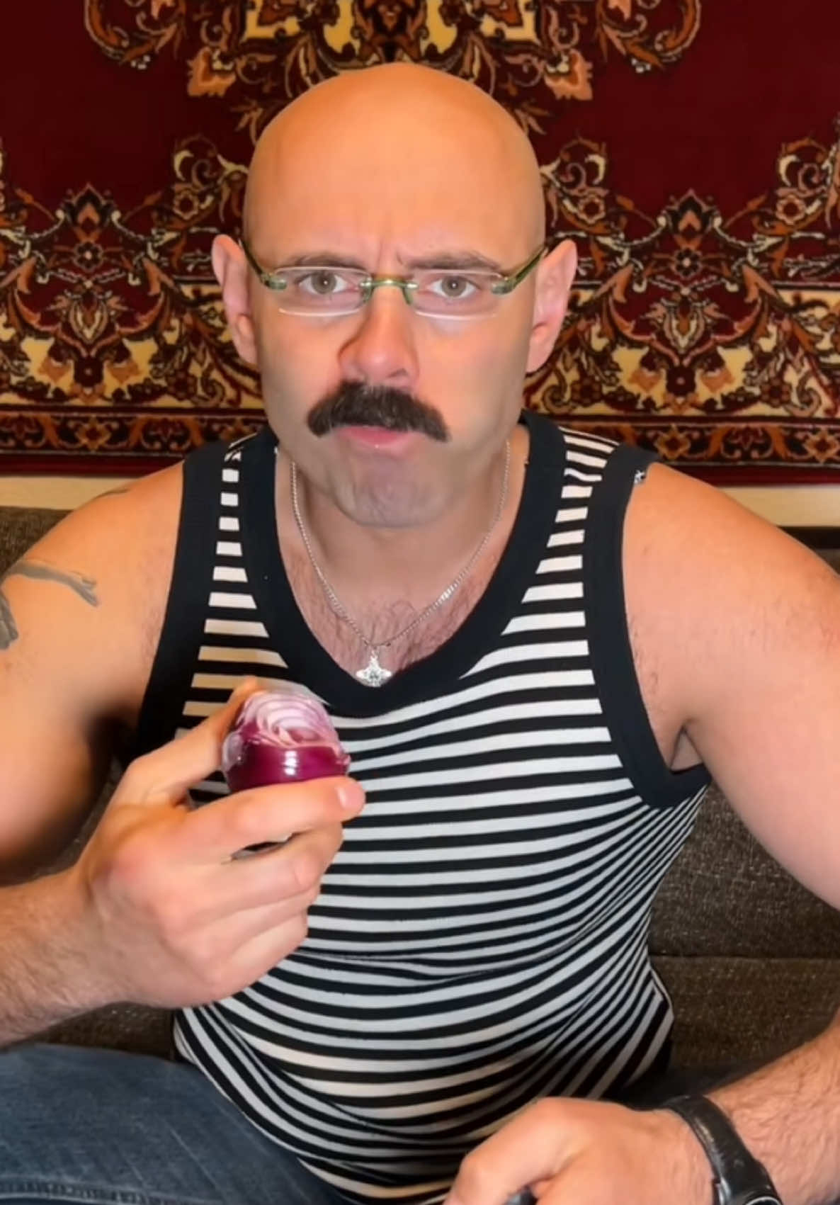 A post by @wostok_style on TikTok caption: 🍎🍌🥜☕️🫑🌻🧅 👌🏼👨🏻