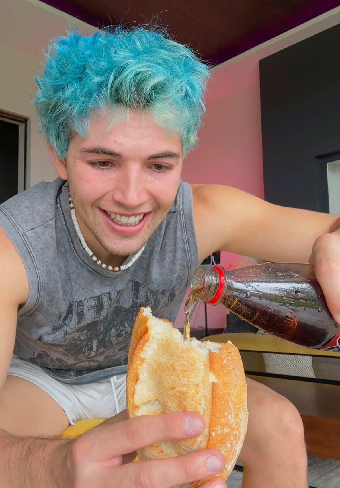 A post by @mariano_razo on TikTok caption: La combinación más rara🤢