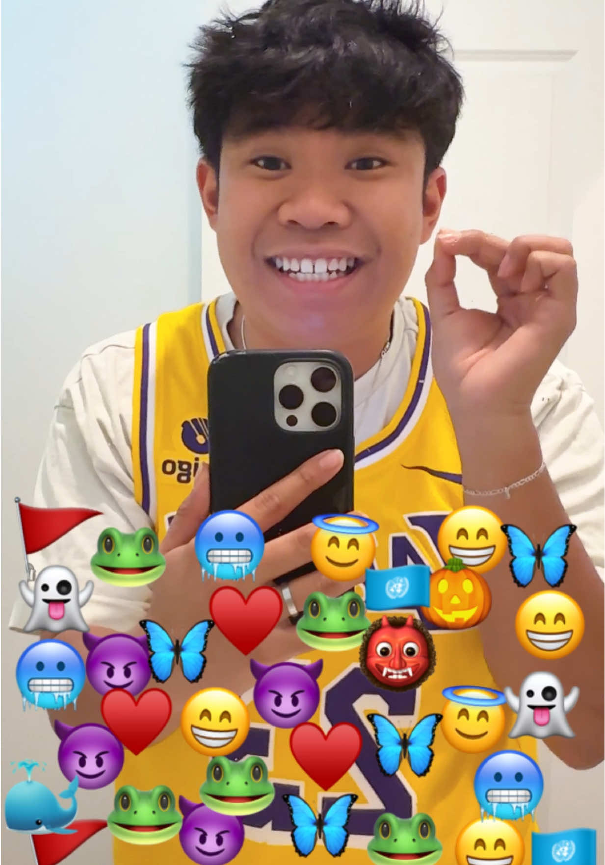 A post by @seandoesmagic on TikTok caption: I KNOW YOUR EMOJI