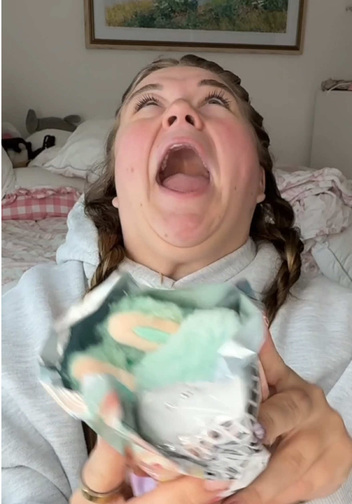 A post by @_samanthajo_ on TikTok caption: DID I JUST GET LABUBU SCAMMED?? #labubu #lafufu #labubuhaveaseat #labububigintoenergy #unboxing #mysterybox #labubuunboxing 