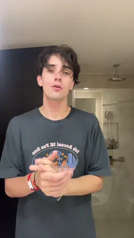 A post by @mariogmmt on TikTok caption: #fyp #humor #mariogmmt @dafnne ☻ 