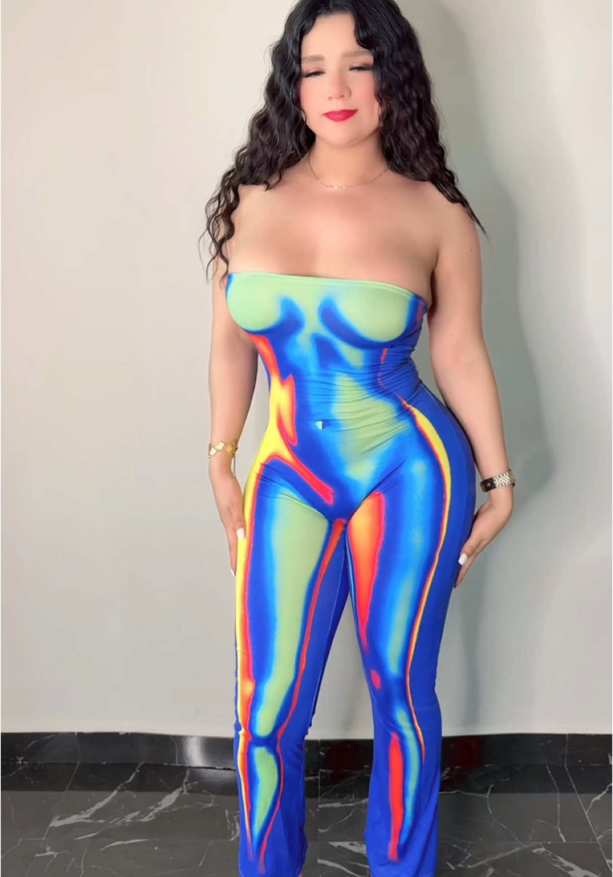 A post by @soy.aleidaramirez on TikTok caption: #fyp #viral_video 😊