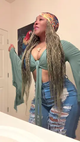 A post by @yorellamichelle on TikTok caption: 5’5 Pecan tan with a nice lil shape 🥰💕 🤭 #fyp #myiab #foryoupage #standingonbusiness  #aye #music 