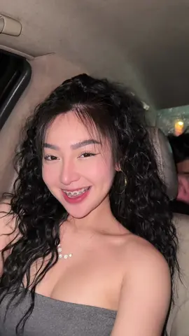A post by @redbedonia on TikTok caption: LSS 🥴🤍