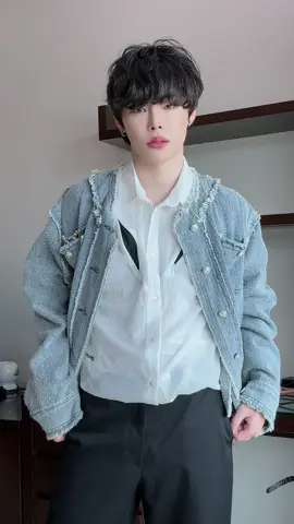 A post by @noah_evel on TikTok caption: 🤣🫠