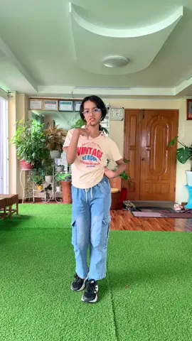 A post by @kayt79 on TikTok caption: သမီးတော်အိGNarly#katseyetrend #trendingsong #kpop #Tiktok 
