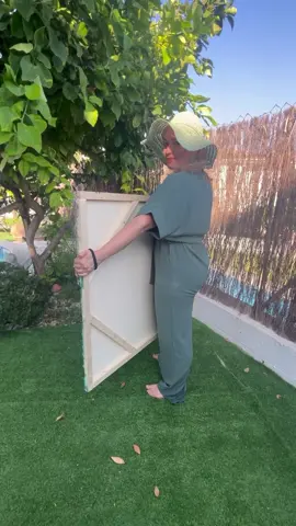 A post by @greenmaidenart on TikTok caption: Nos vemos en el otro lado… 🤍 #Art #arte #artist #artistsoftiktok #parati #artwork #artista #decor #resin #resinart #epoxi 