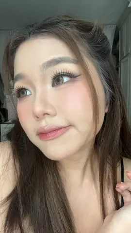 A post by @sreynea_nea on TikTok caption: Everyday ✨ #weyoung #weyoungcambodia 