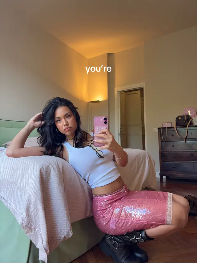 A post by @parzialeerebeccaa on TikTok