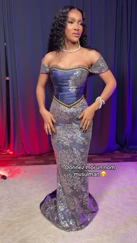 A post by @lameteick21officiel on TikTok caption: ❤️🥰unique                           style :@racine_the_creator               MAKEUP :@theartofsteven 
