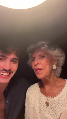 A post by @yamilehumar on TikTok caption: Ya lo dije, en inglés, en el perfil de @MOSSAICCO díganme si lo hacemos en más idiomas😘