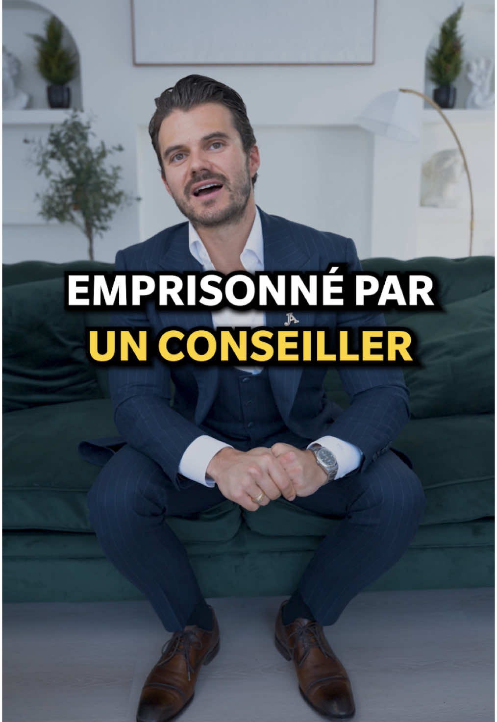 A post by @pc.jolicoeur on TikTok caption: Emprisonné par un conseiller #pcjolicoeur