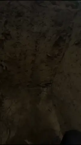 A post by @dalmar__8 on TikTok caption: ☝️🥹وَمَا تَدۡرِي نَفۡسُۢ بِأَيِّ أَرۡضٖ تَمُــــــــــــــــــوتُۚ Nafina Ma Oga Halkee Bey ku dhiman doontaa  @🌻⚘️القران الكريم✨️🌻  صلاح بوخاطر✔️  Salah bukhatir  #القران_الكريم #quran #dalmar8 #somaalitiktok #muqdishotiktok #foryoupage #ayatulkursi💕 