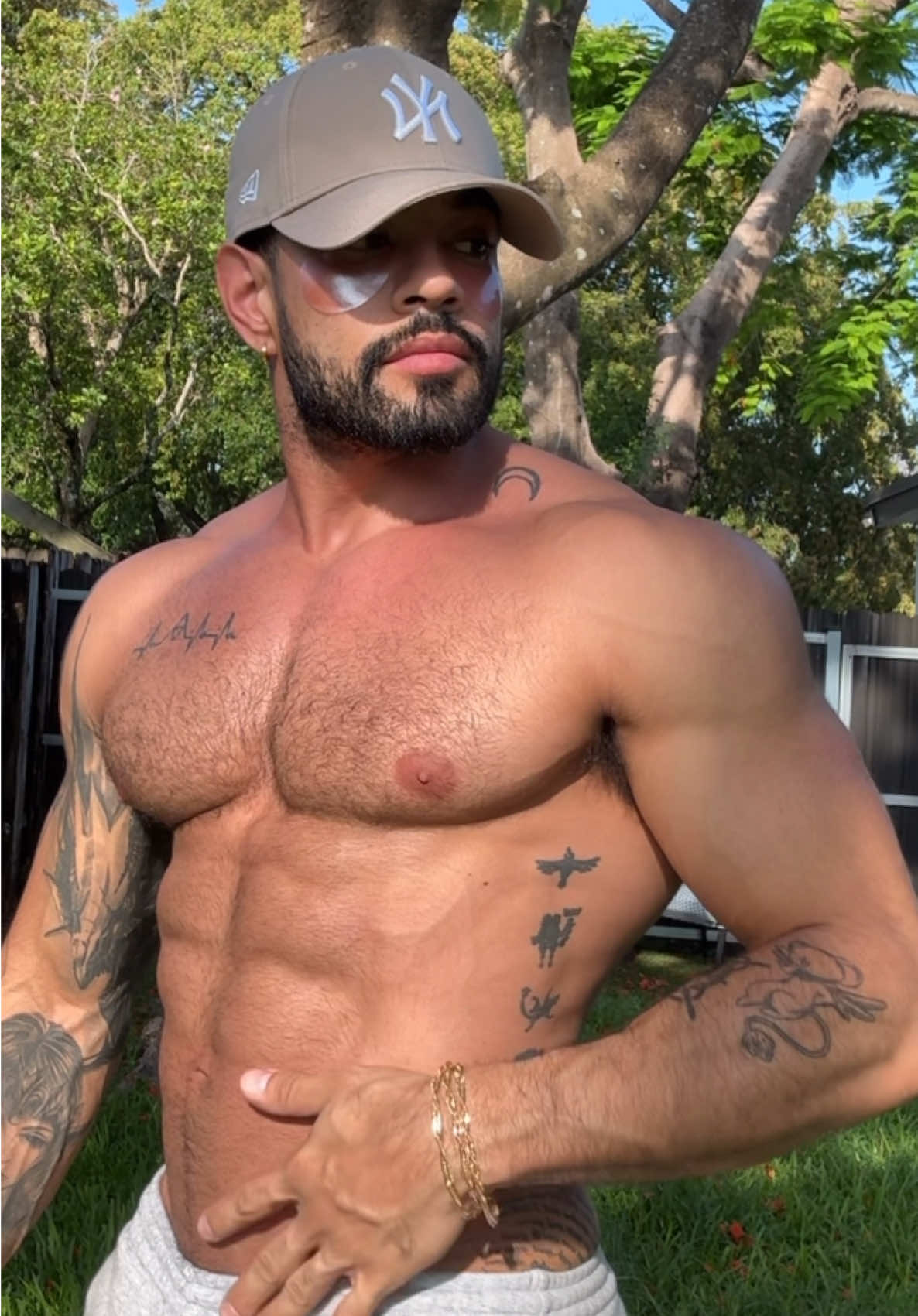 A post by @aospinad_tt on TikTok caption: it doesn’t go away 