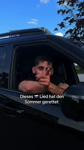 A post by @fmdaniel on TikTok caption: Der Sommer kann kommen😍🇷🇺 wo sind die Russen? #foryou #fyp #viral @ezno @Wacho 