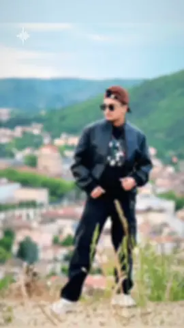 A post by @mohammad_shamim58 on TikTok caption: #CapCut #100k #foryou #onthisday 