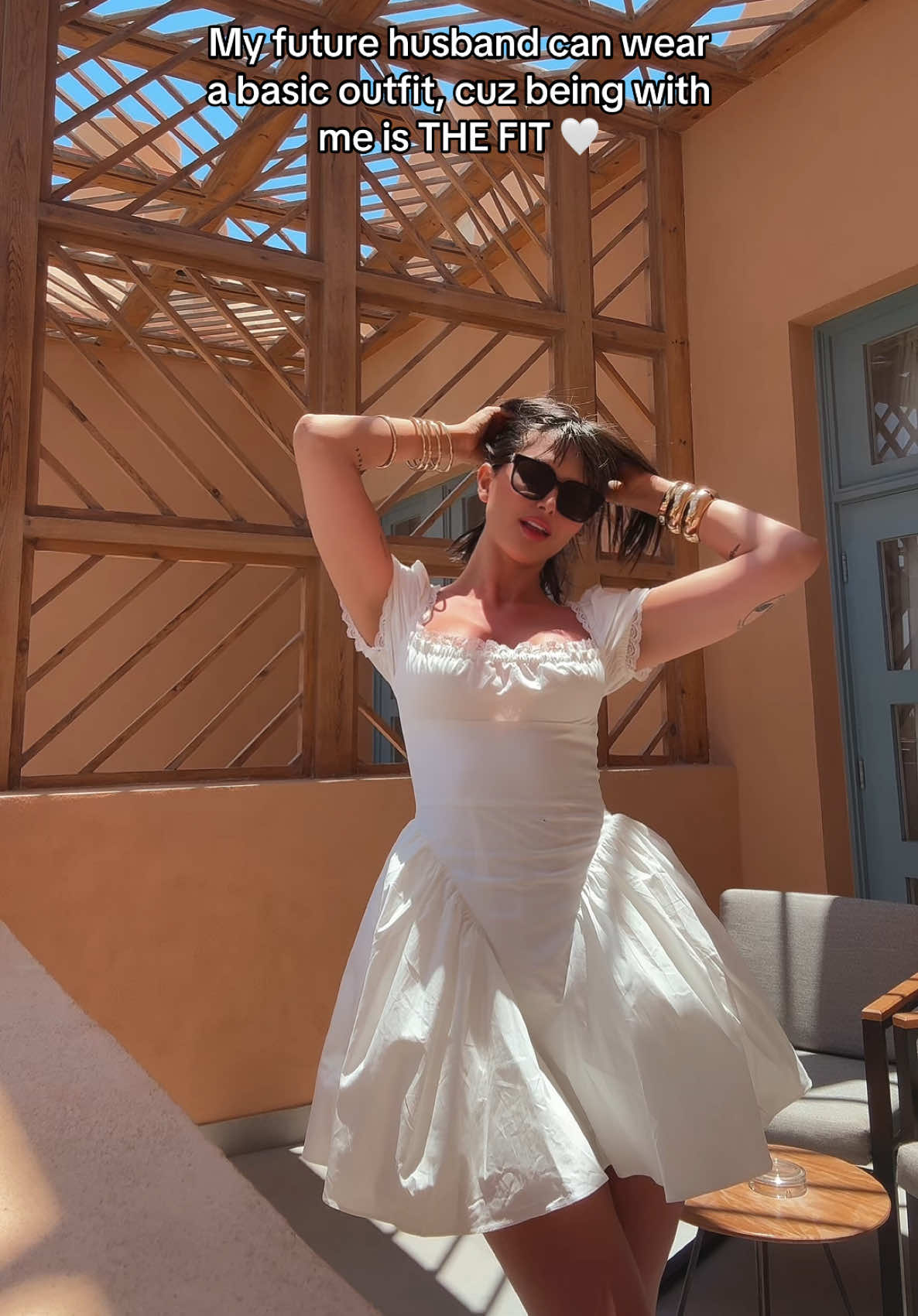 A post by @slimeneazza on TikTok caption: 🧚🏼‍♀️ #elgouna  #egypt  #عزة_سليمان  #azzaslimene  #تونس🇹🇳  #السعودية🇸🇦  #الجزائر🇩🇿  #المغرب🇲🇦  #لبنان🇱🇧  #azzafamily💜  #model  #foryou  #العراق🇮🇶 