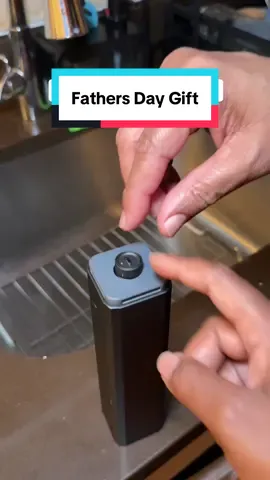 A post by @shoplikedes on TikTok caption: No way he didn’t know about this😭🤯 #fantik #electricscrewdriver #handyman #fathersdaygift #toolset #gadgets 