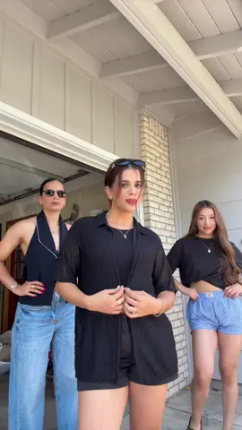 A post by @karladelatorre97 on TikTok caption: Ya hacía falta con estas guapas ❤️ @Ale.Delatorre @Lupita Dúran 