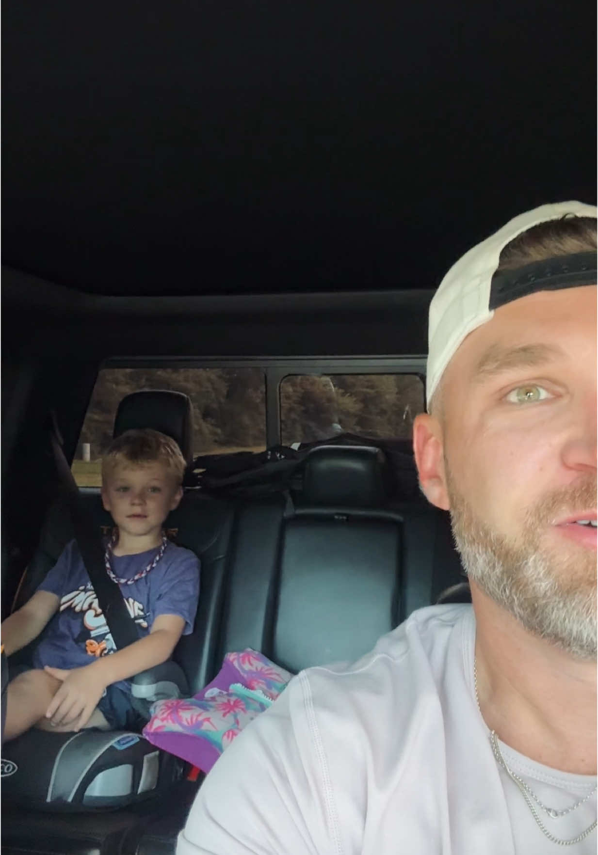 A post by @taylorodlozil on TikTok caption: 😬