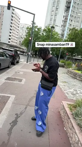 A post by @sambiskoo on TikTok caption: Snap minasamban19 👻 #sambisko #sambiskoo 
