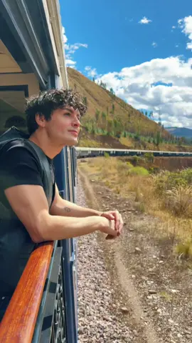 A post by @andrewlarranaga on TikTok caption: No es Suiza es Perú 🇵🇪😍 #Perú 